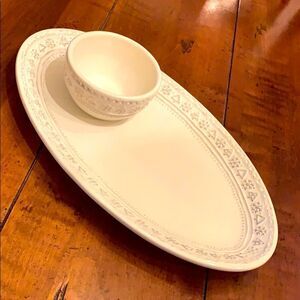 Hallmark Winter White Embossed Platter/Bowl Set